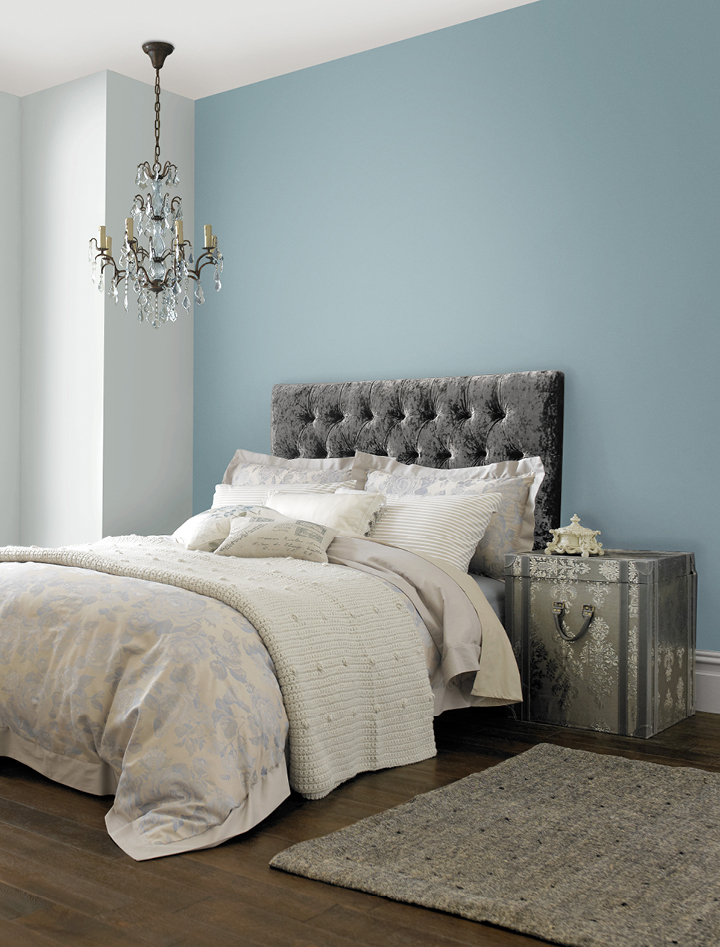 Classic Duck Egg Matt Period Collection Crown Paints